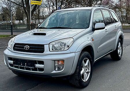 Toyota RAV 4 2.0-l-D-4D 4x4 TÜV NEU!