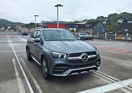 Mercedes-Benz GLE 300 Mercedes Benz d 4MATIC AMG Line 245 PS