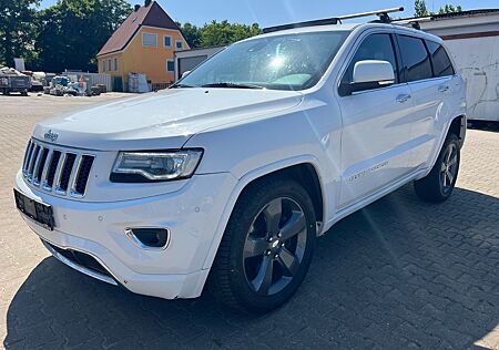 Jeep Grand Cherokee Overland 3.0 V6