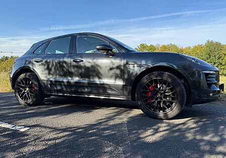 Porsche Macan GTS