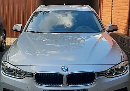 BMW 320d xDrive Touring Sport Line Automatic Spo...