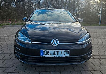VW Golf Volkswagen 1.0 TSI 63kW Comfortline Comfortline