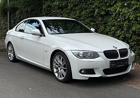 BMW 320d Coupé*2x*MPaket*18Zoll*NAVI*PDC*SHZ*