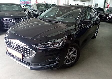 Ford Focus Lim. Titanium - 991
