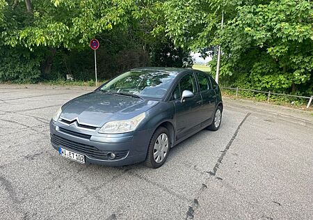 Citroën C4 1.6 16V Confort