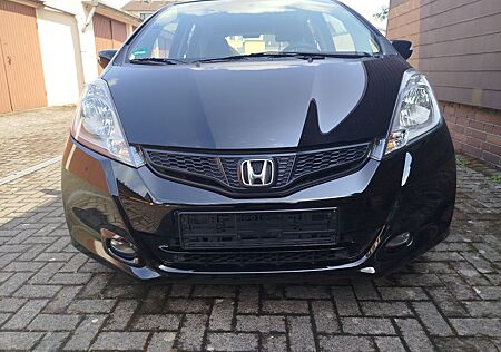 Honda Jazz "Automatik" wenig Kilometer" Allwetter neu
