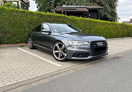 Audi A6 3.0 TDI quattro S tronic/ S-Line Standheizung