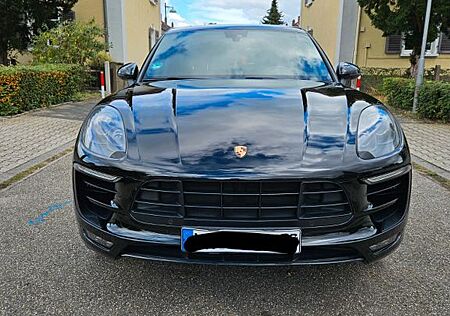 Porsche Macan GTS approved