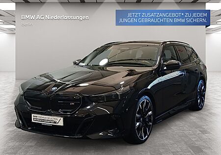 BMW i5 M60 xDrive Touring M Sport AHK Kamera LED