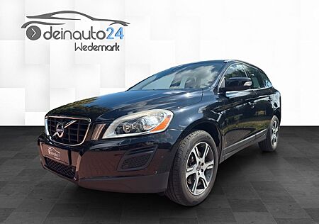 Volvo XC 60 XC60 Summum AWD + Automatik + Leder + Pano