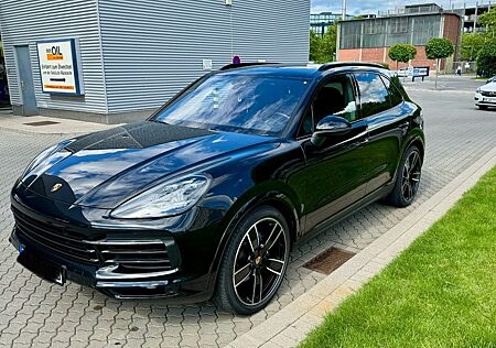 Porsche Cayenne Approved / Standheizung / Scheckheft / Bose