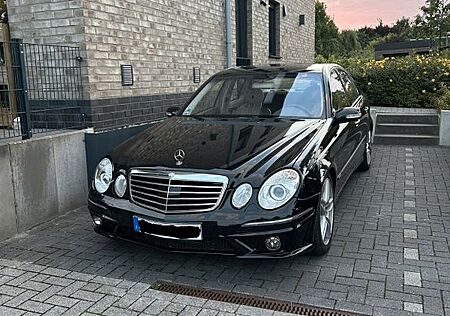 Mercedes-Benz E 500