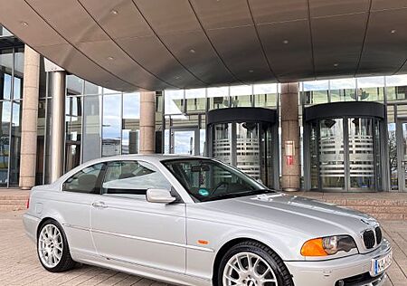 BMW 320Ci Coupé 2 Hand Wenig Kilometer