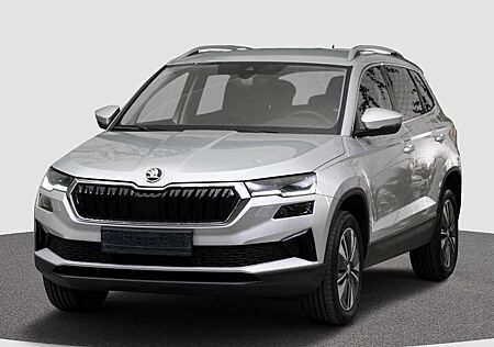 Skoda Karoq AHK NAVI LED 4xSHZ SideAssist 5J Garantie