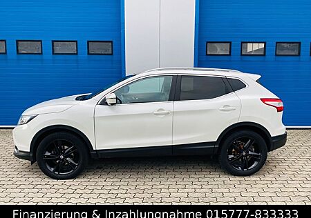 Nissan Qashqai Black Edition LED Kamera Leder Panorama