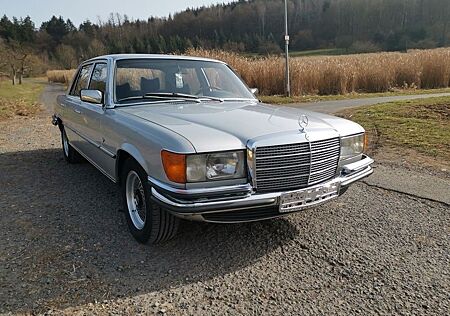 Mercedes-Benz 450 SEL