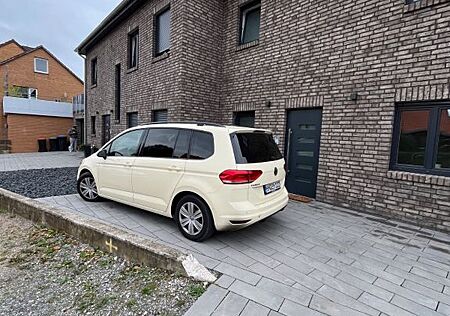 VW Touran Volkswagen 2.0 TDI SCR 85kW DSG Comfortline Comf...