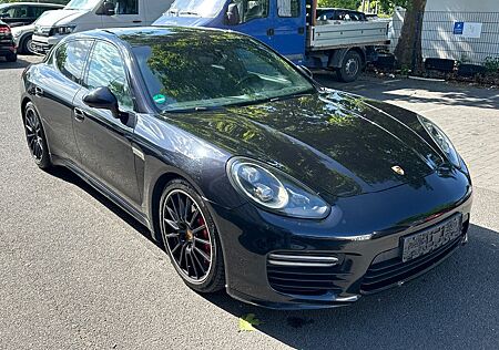 Porsche Panamera GTS~LED~ALCANTARA~RFK~CHRONO