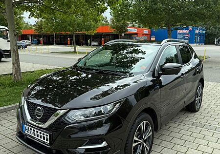 Nissan Qashqai 1.3 DIG-T DCT 158PS Zama