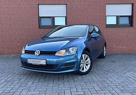 VW Golf Volkswagen VII Lim. Comfortline 5-türig PDC TÜV NEU