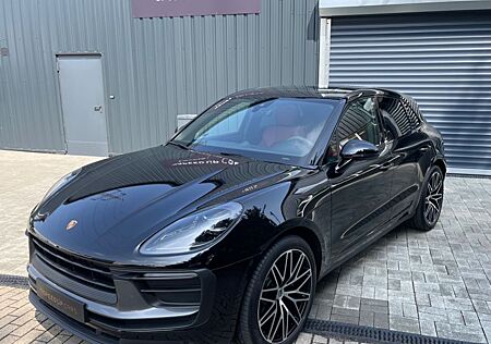 Porsche Macan T*Panorama*PASM*AHK*Bose*schwarz/Bordeaux*