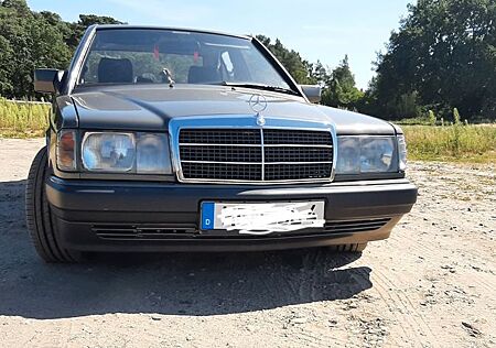 Mercedes-Benz 190