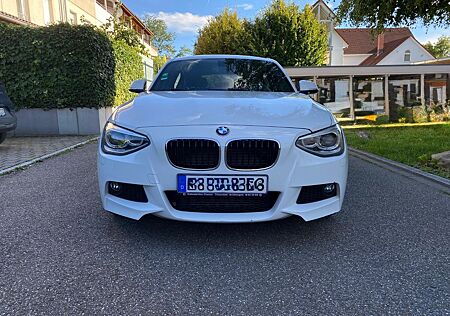 BMW 116i Sport Line Sport Line