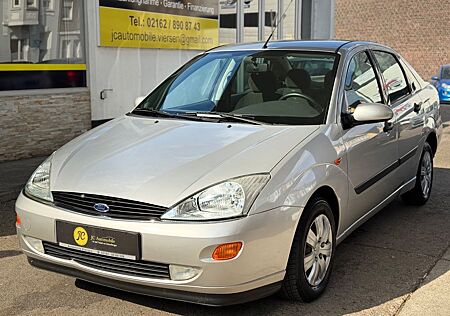 Ford Focus 1.6 Ghia Automatik Klima 1.Hand TÜV Neu