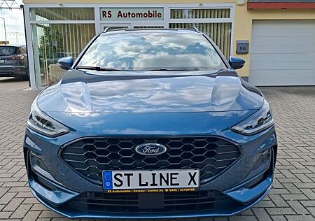 Ford Focus ST-Line X ACC + B&O + AHK