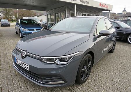VW Golf Volkswagen Style VIII Sport Edition 1,5 TSI Navi,Panor