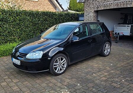 VW Golf Volkswagen 1.9 TDI 66 kW Sportline