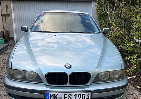 BMW 520i E39 VF mit Umbau