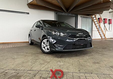 Kia Cee'd Ceed 1.5 T-GDI Vision *Kamera*Navi*SHZ*LHZ*Carpl