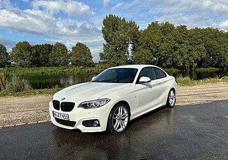 BMW 220d Steptronic Coupé M Sport