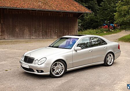 Mercedes-Benz E 55 AMG - 51tkm Erstlack - Sammlerzust.