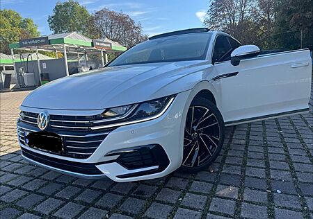 VW Arteon Volkswagen 2.0 TSI DSG R-Line R-Line
