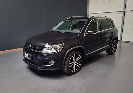 VW Tiguan Volkswagen 2.0TDI R-Line *TOP Ausstattung*