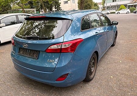 Hyundai i30 1.6 Automatic/Klima/Alu