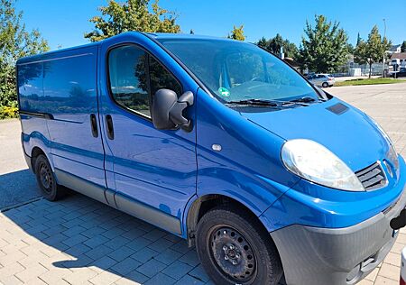Renault Trafic Kasten L1H1 2,7t/AHK/TüV9.27!