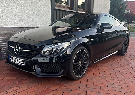 Mercedes-Benz C 250 AMG Line/ Night Edition