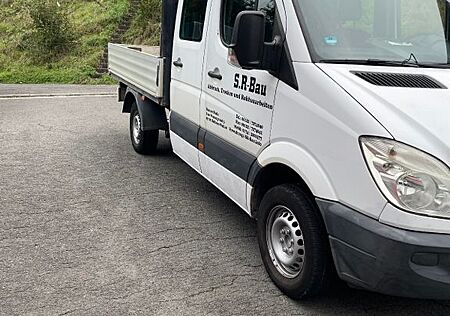 Mercedes-Benz Sprinter 311CDI Pritsche LKW 7-Sitzer