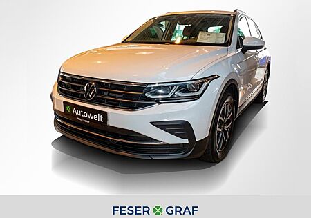 VW Tiguan Volkswagen 2.0 TDI Life DSG LED ACC Massage