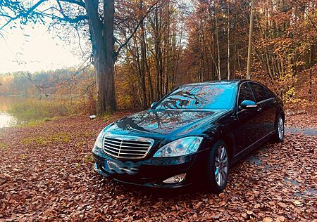 Mercedes-Benz S 500 4MATIC L - mit Gasanlage