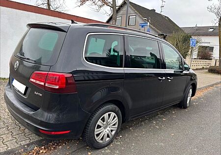 VW Sharan Volkswagen 2.0 TDI SCR 135kW BMT Highline Highline