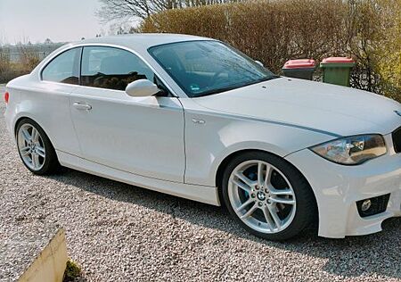 BMW 125i Coupé -