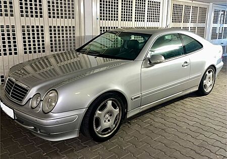 Mercedes-Benz CLK 320 Xenon, Vollausstattung!kein Rost!mit LPG