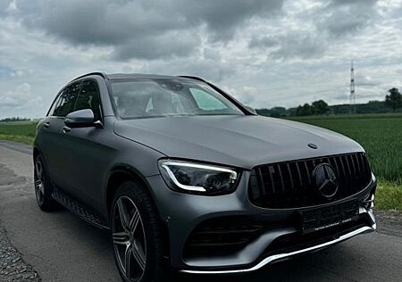 Mercedes-Benz GLC 220 GLC - AMG LINE - MATT GRAU