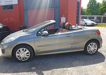 Peugeot 207 CC Cabrio-Coupe Platinum,Klimaaut,Sitzheizun