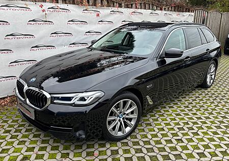 BMW 530e xDrive Hybrid Plug-In Memory Panorama Kamer