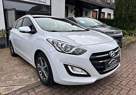 Hyundai i30 blue 1.6 GDI Trend*Klima*Navi*Kamera*